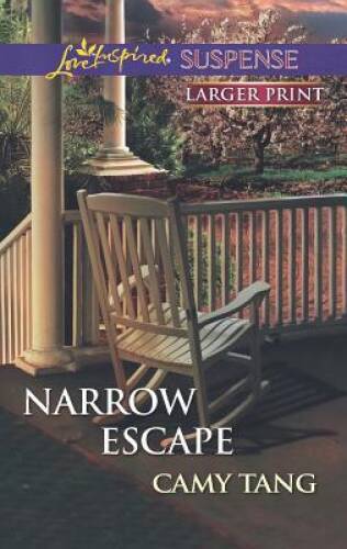 Narrow Escape (Love Inspired Large Print Suspense) By Tang, Camy – GOOD