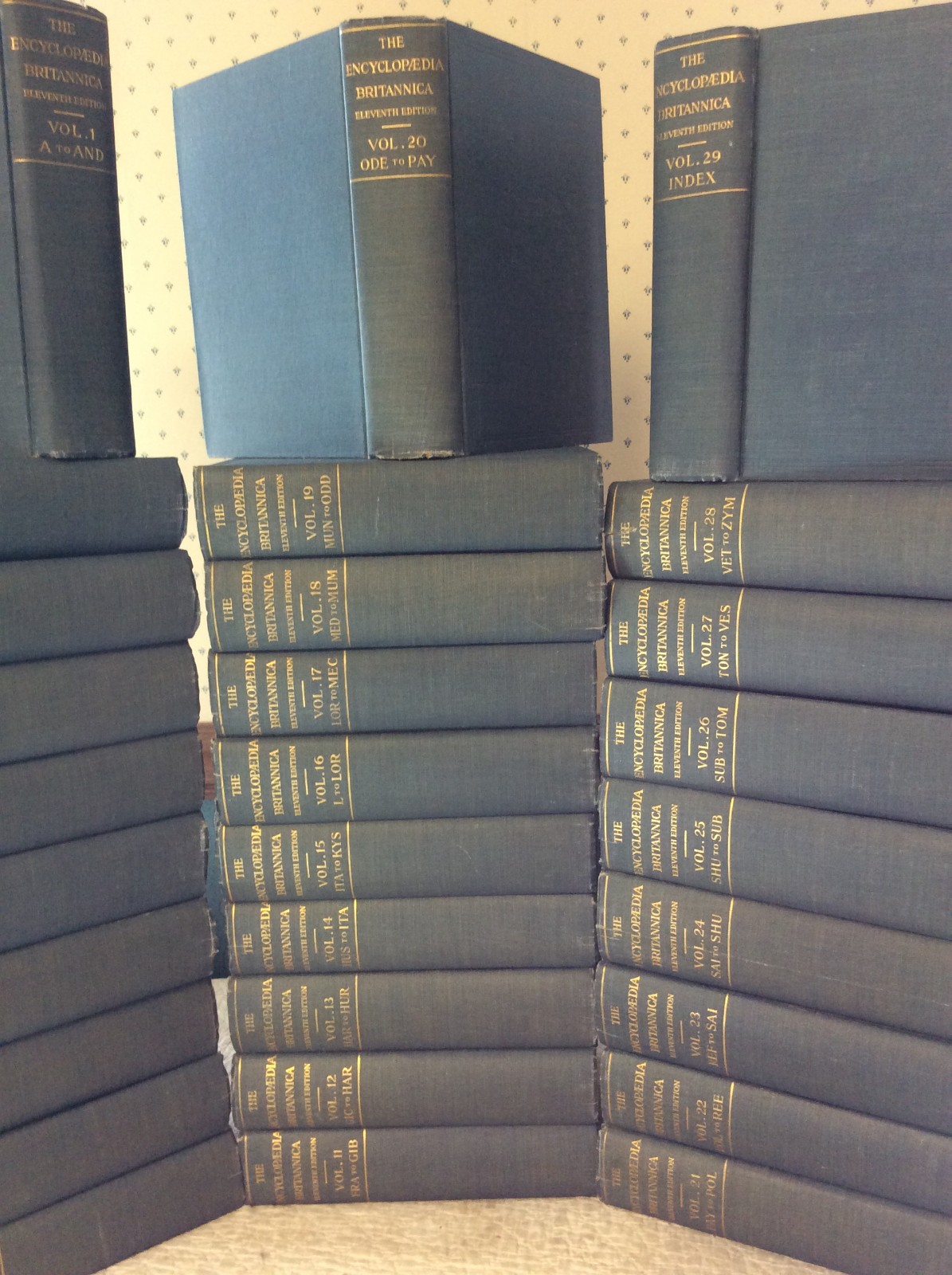 THE ENCYCLOPAEDIA BRITANNICA: Eleventh Edition – 1910 – 29 vol – history