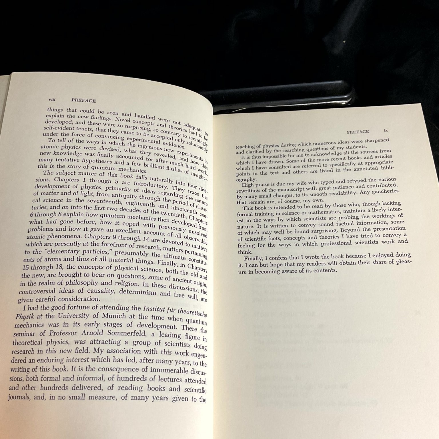 The Story of Quantum Mechanics Victor Guillemin 1968 Physics Illustrated