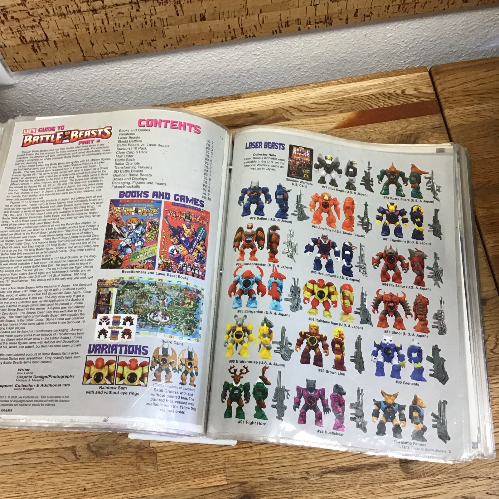 192 Pages – Tomart’s Encyclopedia & LEE’S GUIDE Vintage Toys 1988-2005 LL3