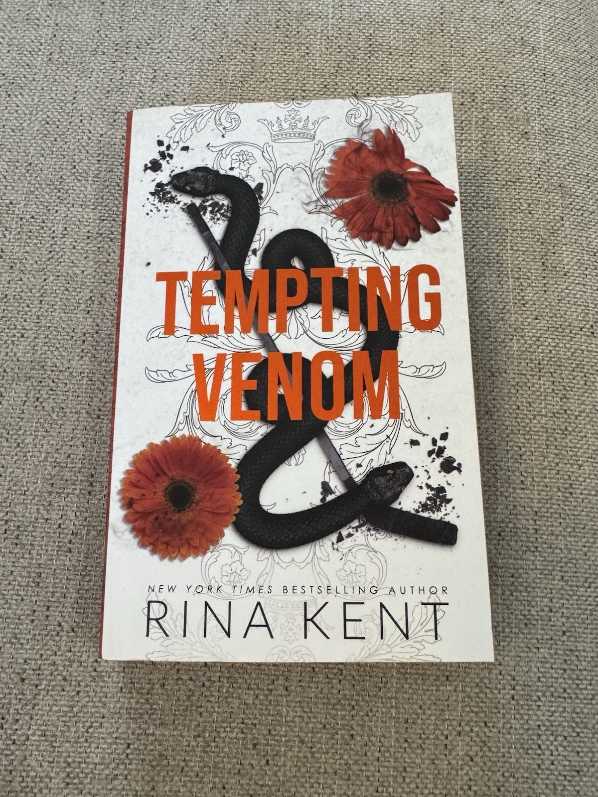 Tempting Venom Rina Kent Deluxe Edition Sprayed Edge Bound Character Art Signed