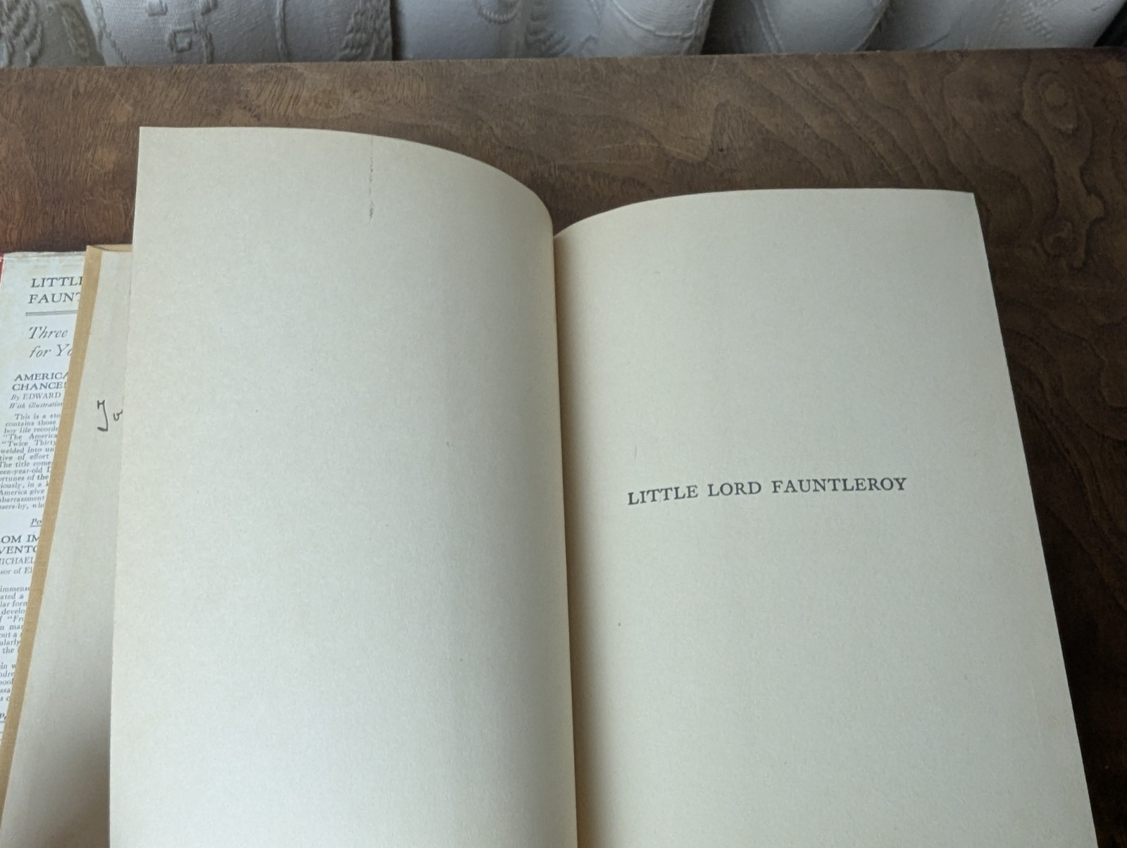 LITTLE LORD FAUNTLEROY by Frances Hodgson Burnett 1927 Hardcover w/ Dust Jacket