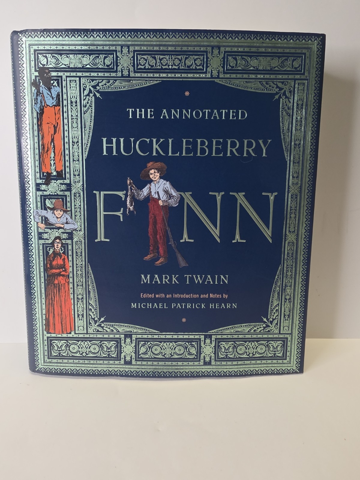 The Annotated Huckleberry Finn (The Annotated Books) – Hardcover – VERY GOOD