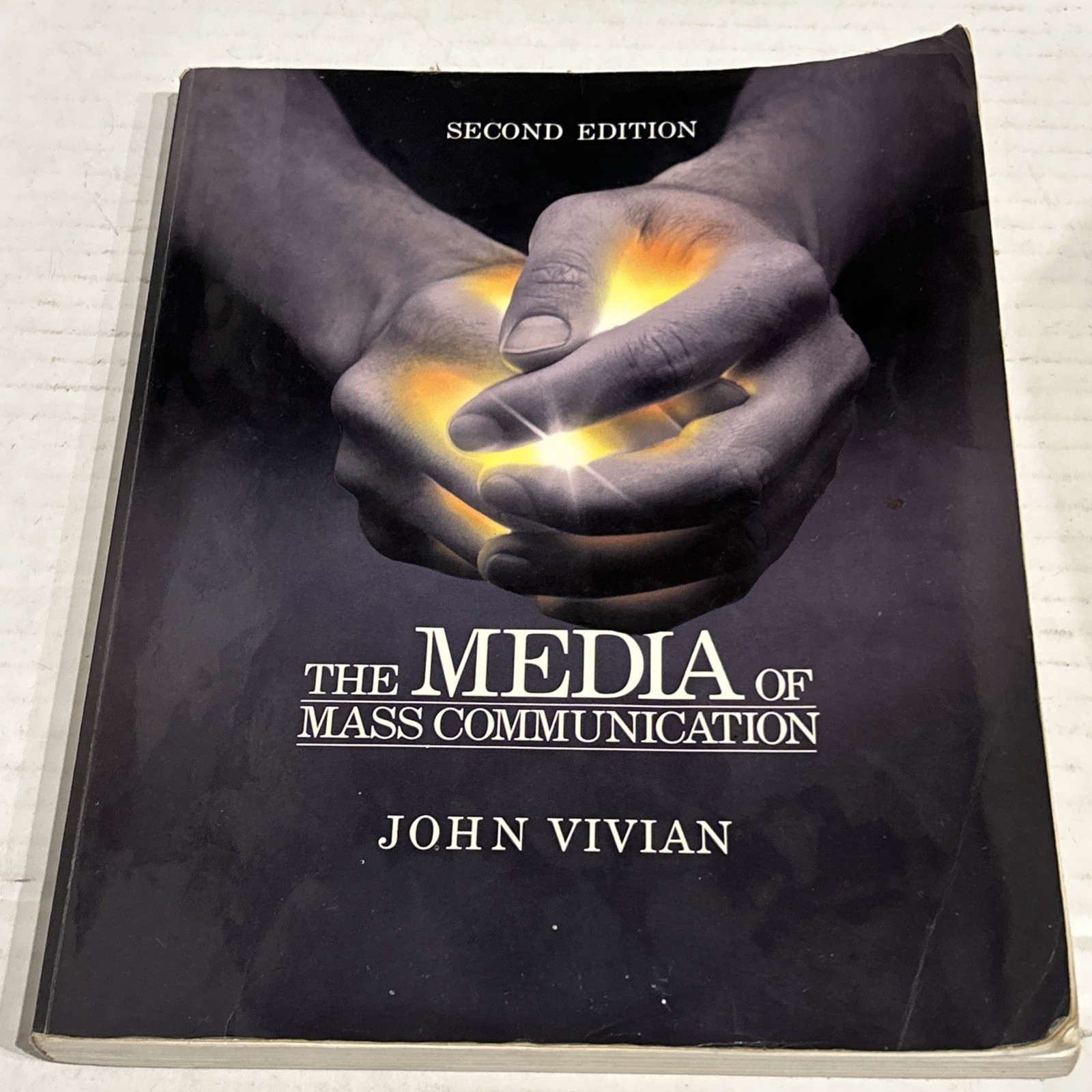 The Media of Mass Communication Vivian, John paperback Textbook