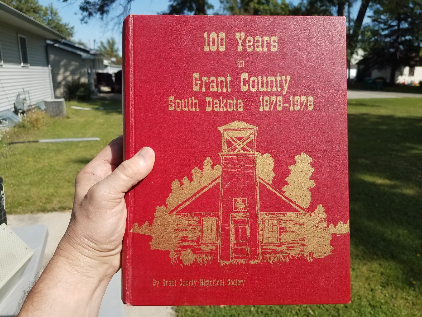 Grant County South Dakota 1878 – 1978 Hardcover History Book 528 Pages