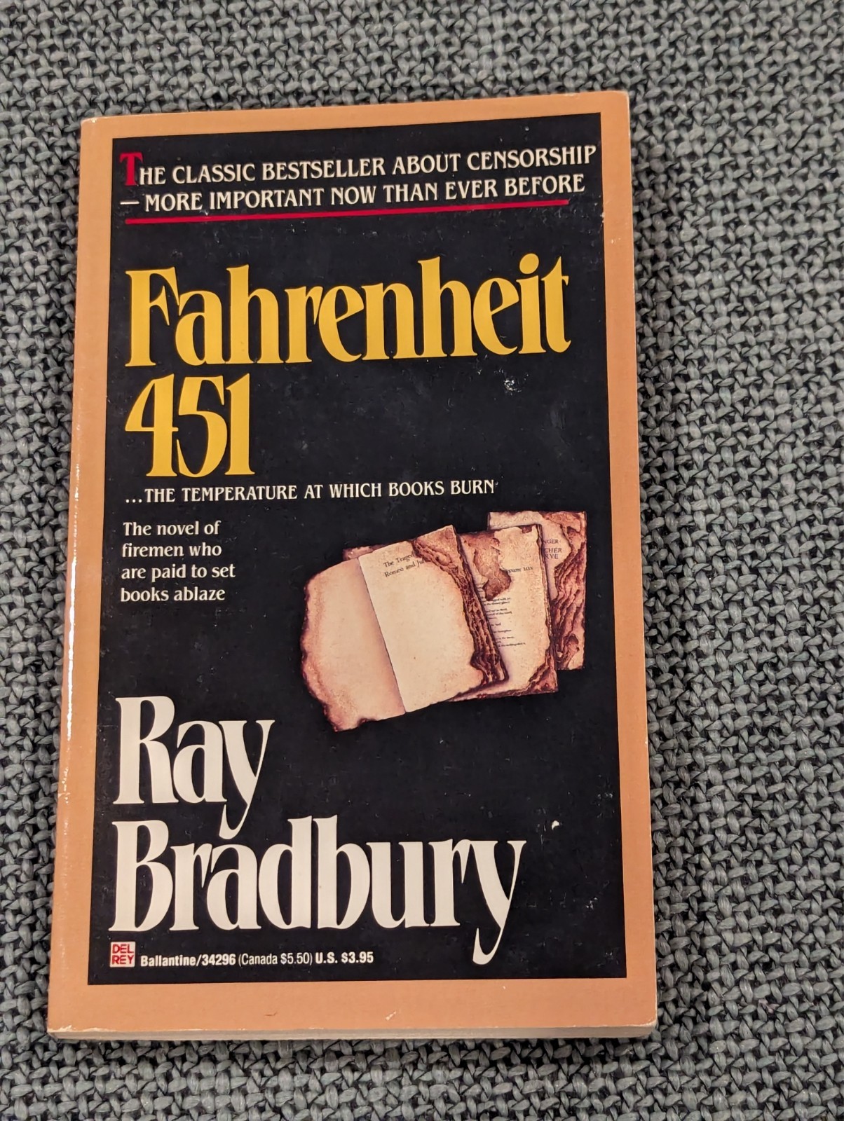 Fahrenheit 451 by Ray Bradbury (Science Fiction paperback)