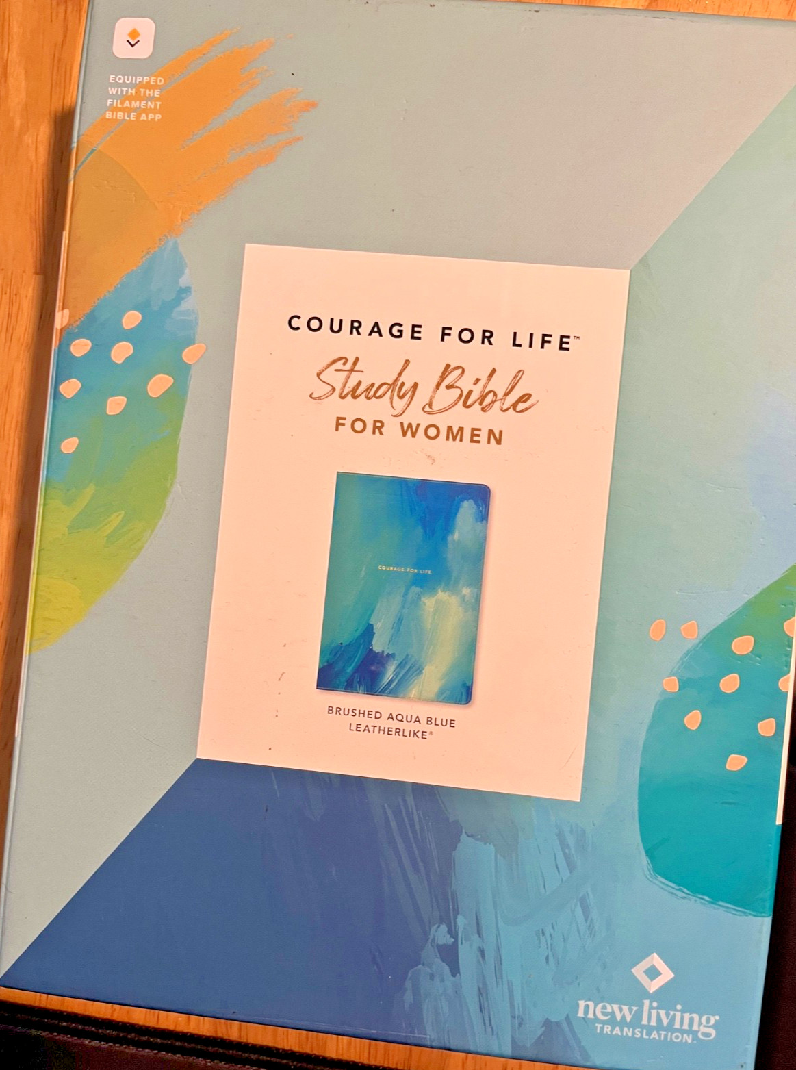 NLT Courage for Life Study Bible for Women, Filament Enabled, Leatherlike Aqua