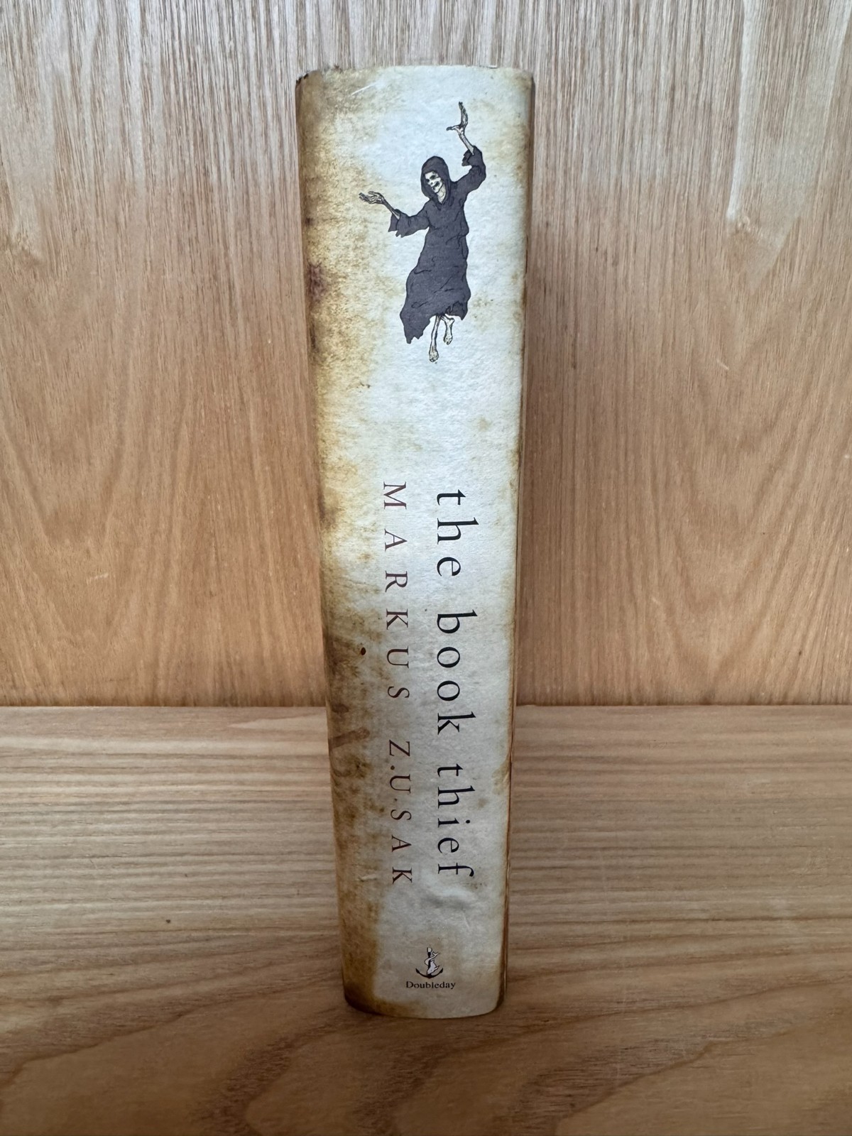 Markus Zusak The Book Thief 2007 1st Edition 1st Print Doubleday ID129