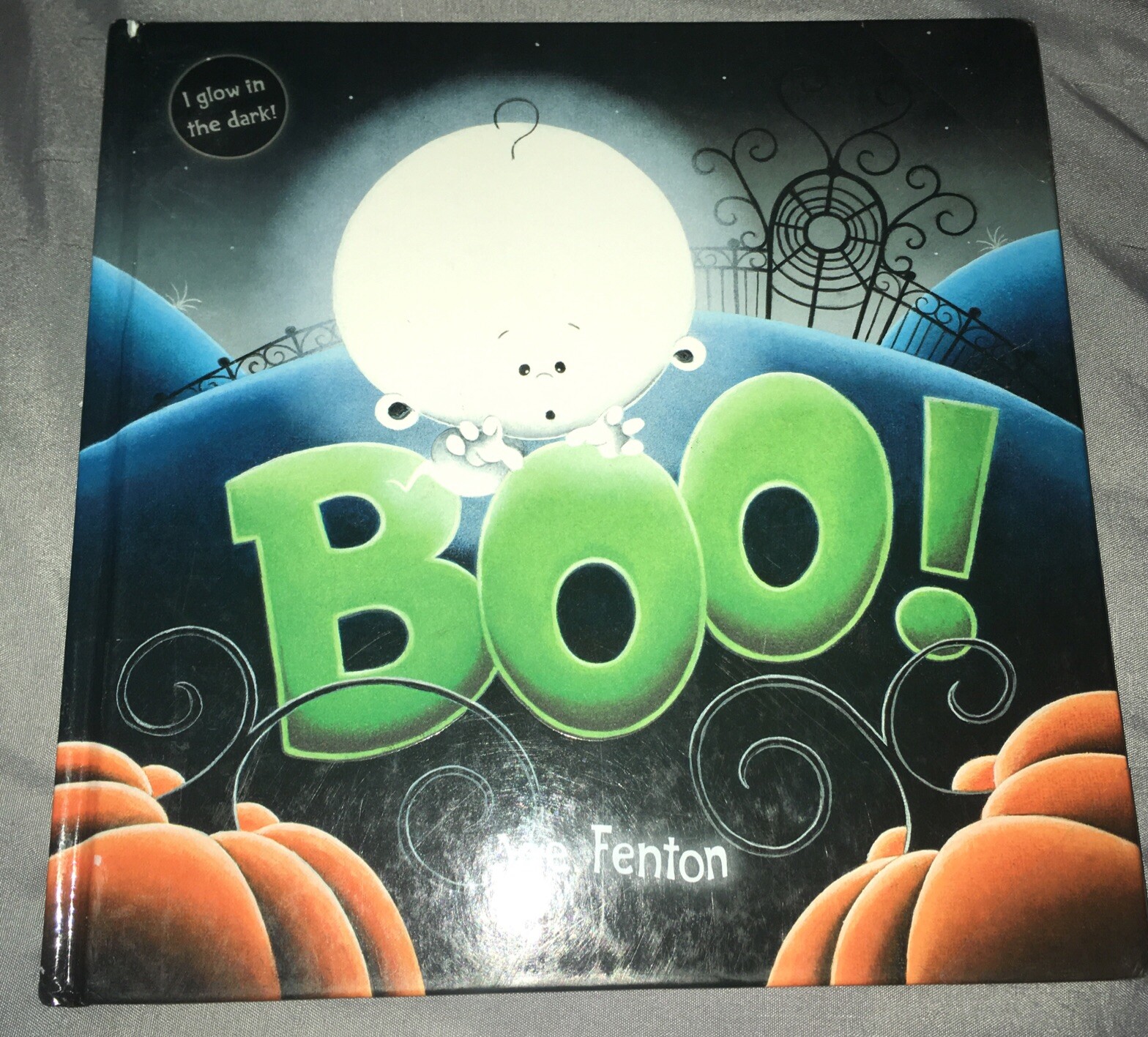 Boo Childrens Glo In Dark Book By Joe Fenton Pre Owned