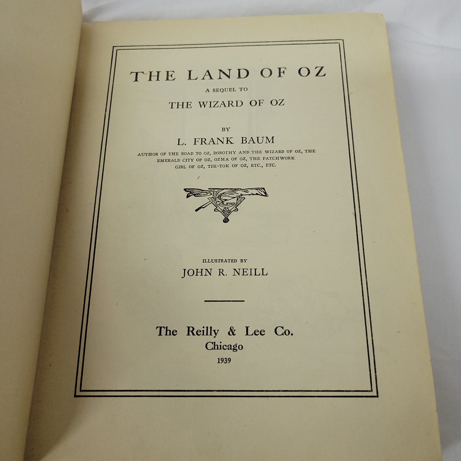 RARE lot of 6 Wizard of Oz Books 1913-1939 Baum land patchwork prince scarecrow!