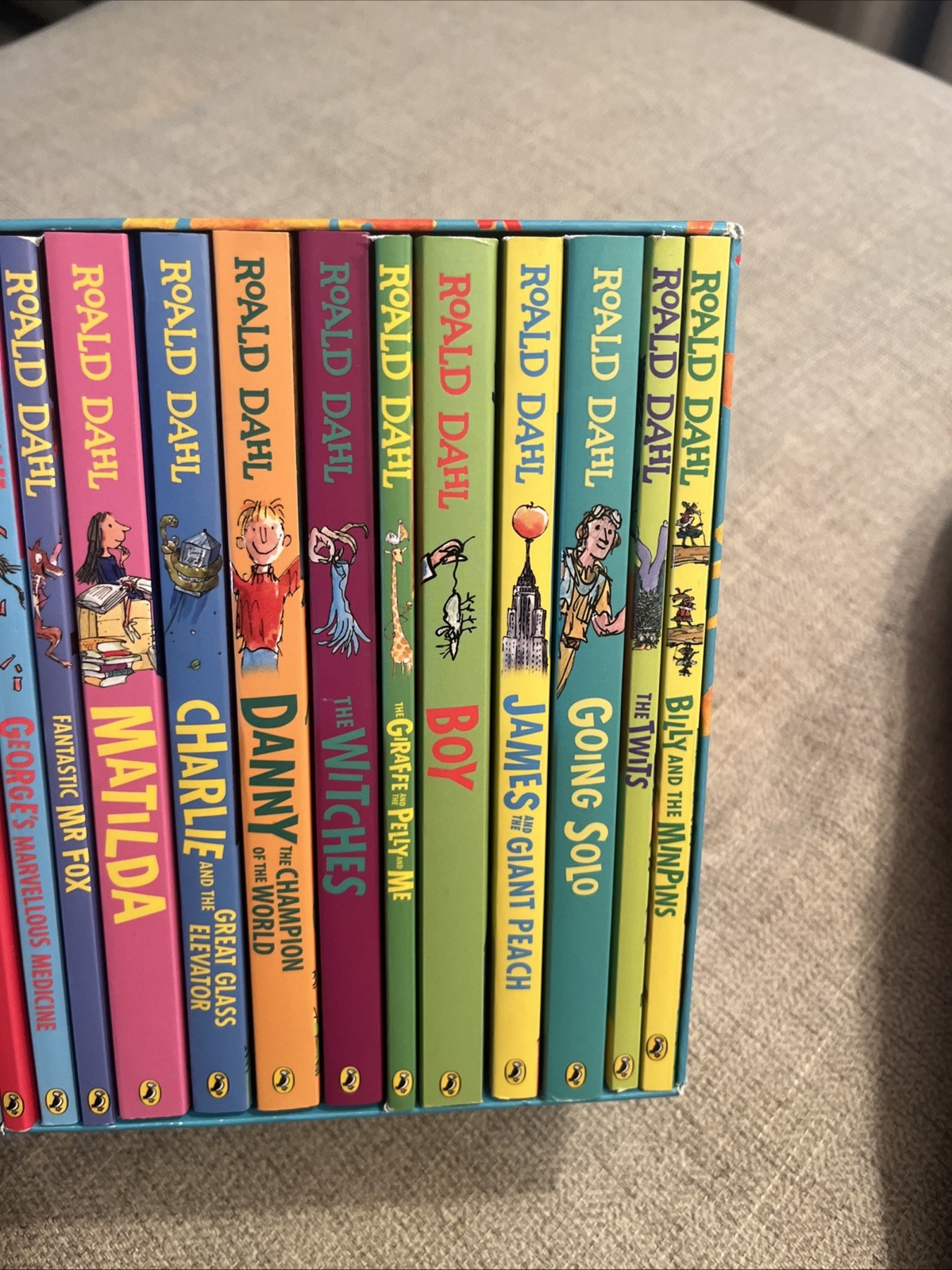 Roald Dahl Collection 15 Book Box Set 2022 Pre-Changes Excellent Conditio