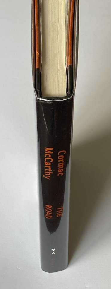 The Road – Cormac McCarthy First Edition / 1st Printing HC Pulitzer 2006
