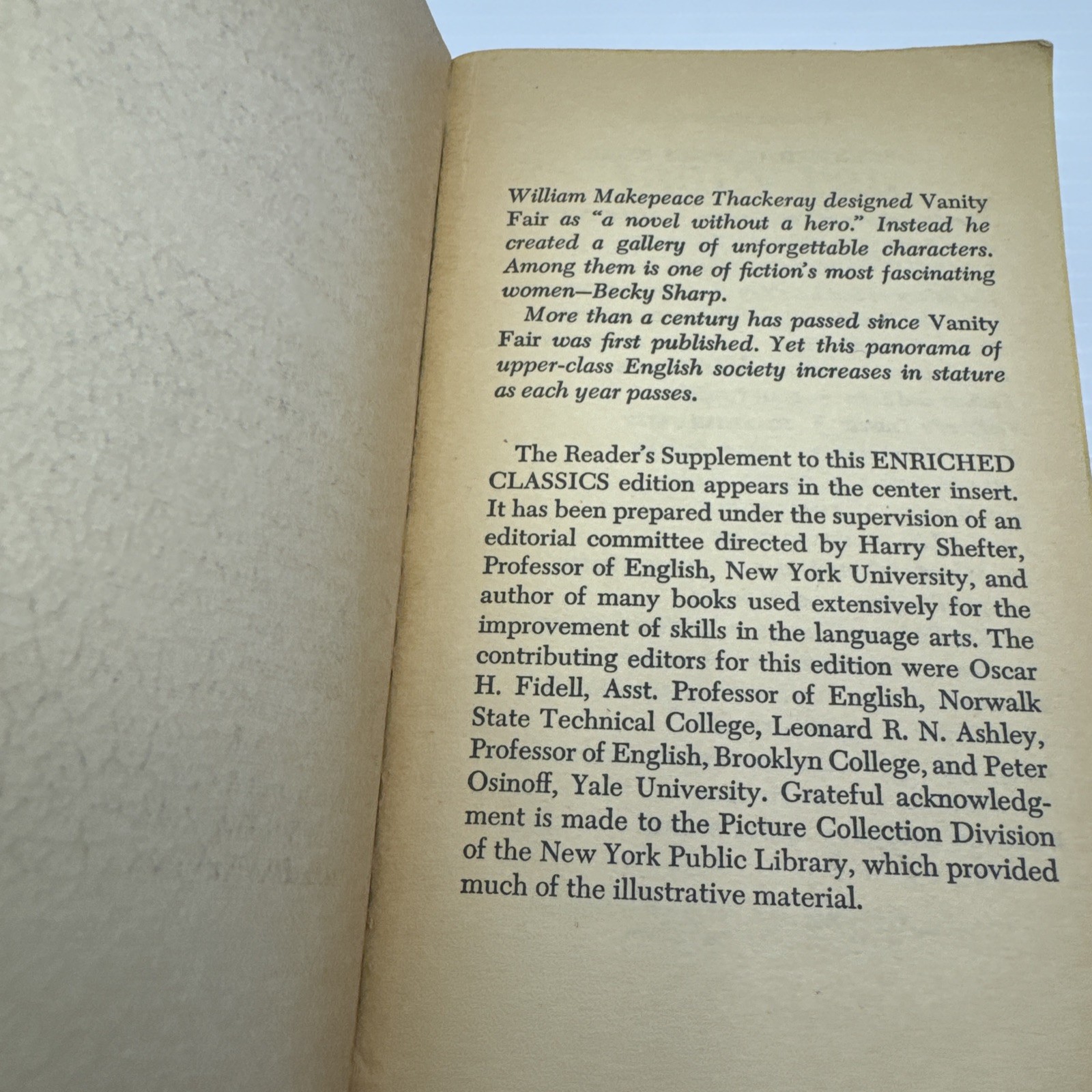 Vanity Fair William Makepeace Thackeray 1972 PB Washington Square Press Enriched