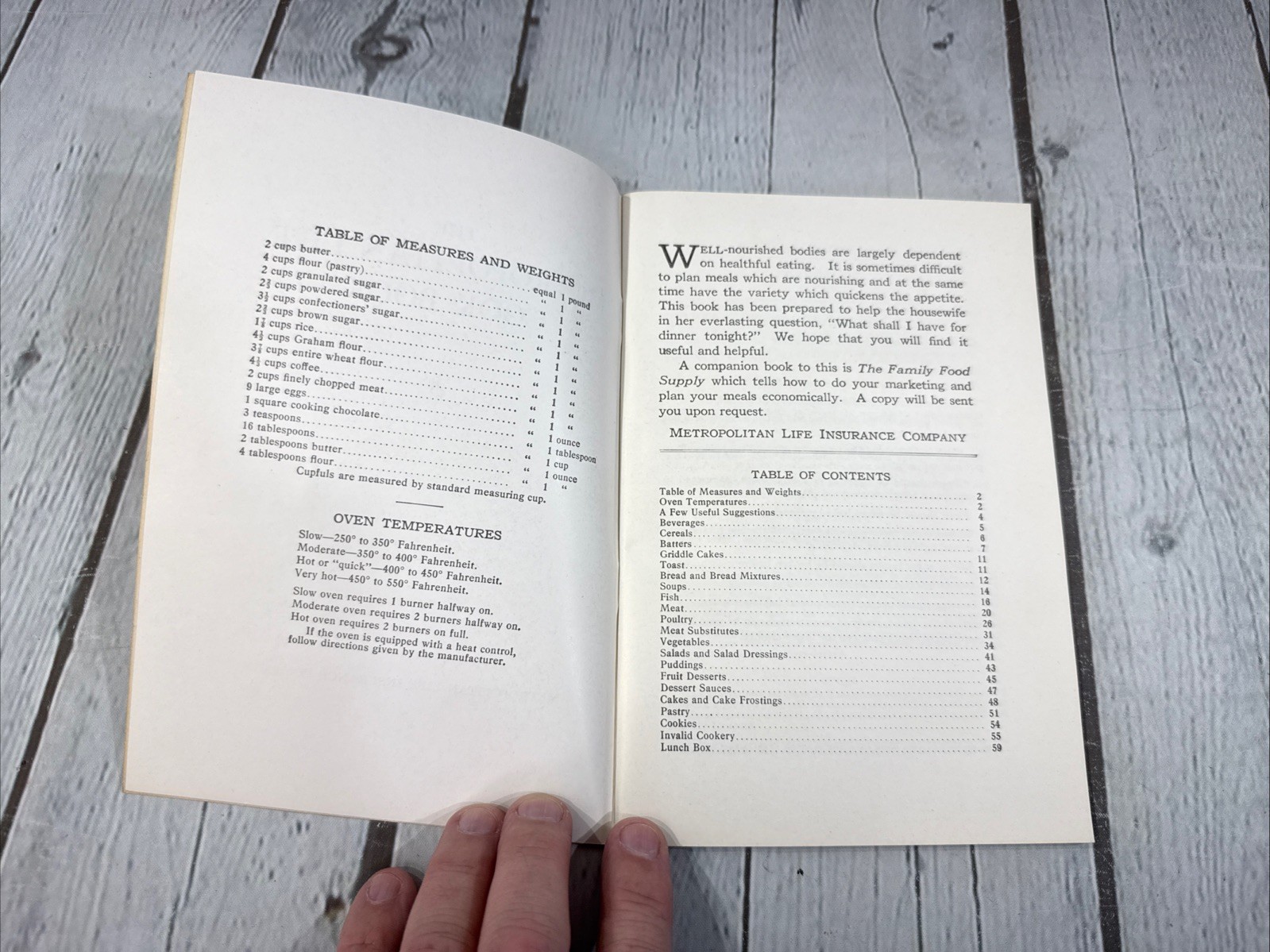 1950s METROPOLITAN COOK BOOK MCM LIFE INSURANCE COMPANY 64 PAGES RETRO VTG RARE