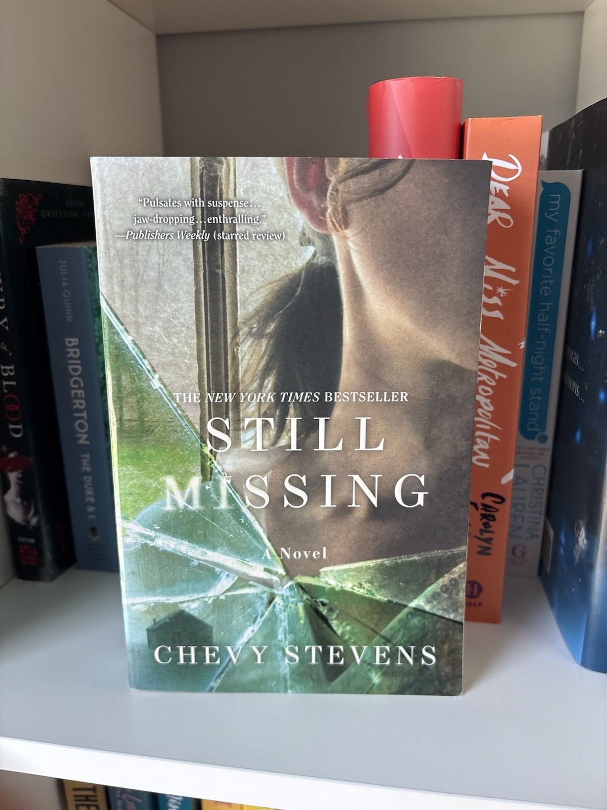 Chevy Stevens Still Missing: A Novel (2011) Paperback Thriller