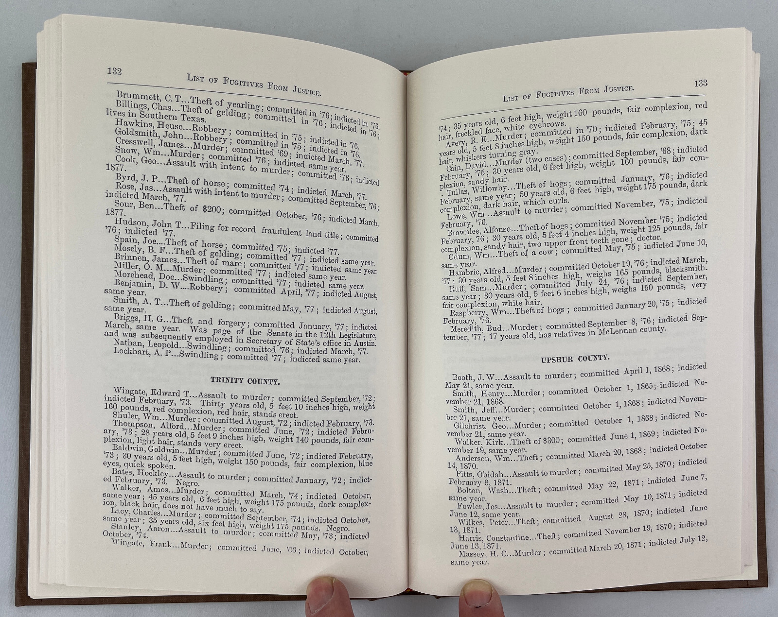 Fugitives from Justice : The Notebook of Texas Ranger Sergeant James B. Gillett