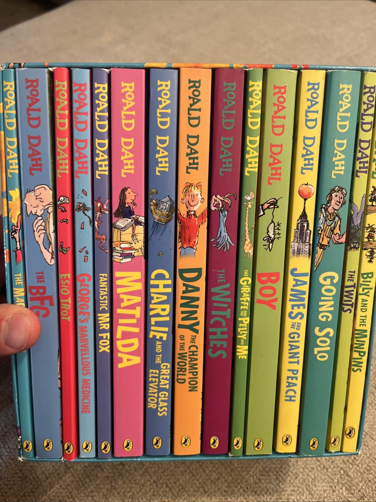 Roald Dahl Collection 15 Book Box Set 2022 Pre-Changes Excellent Conditio