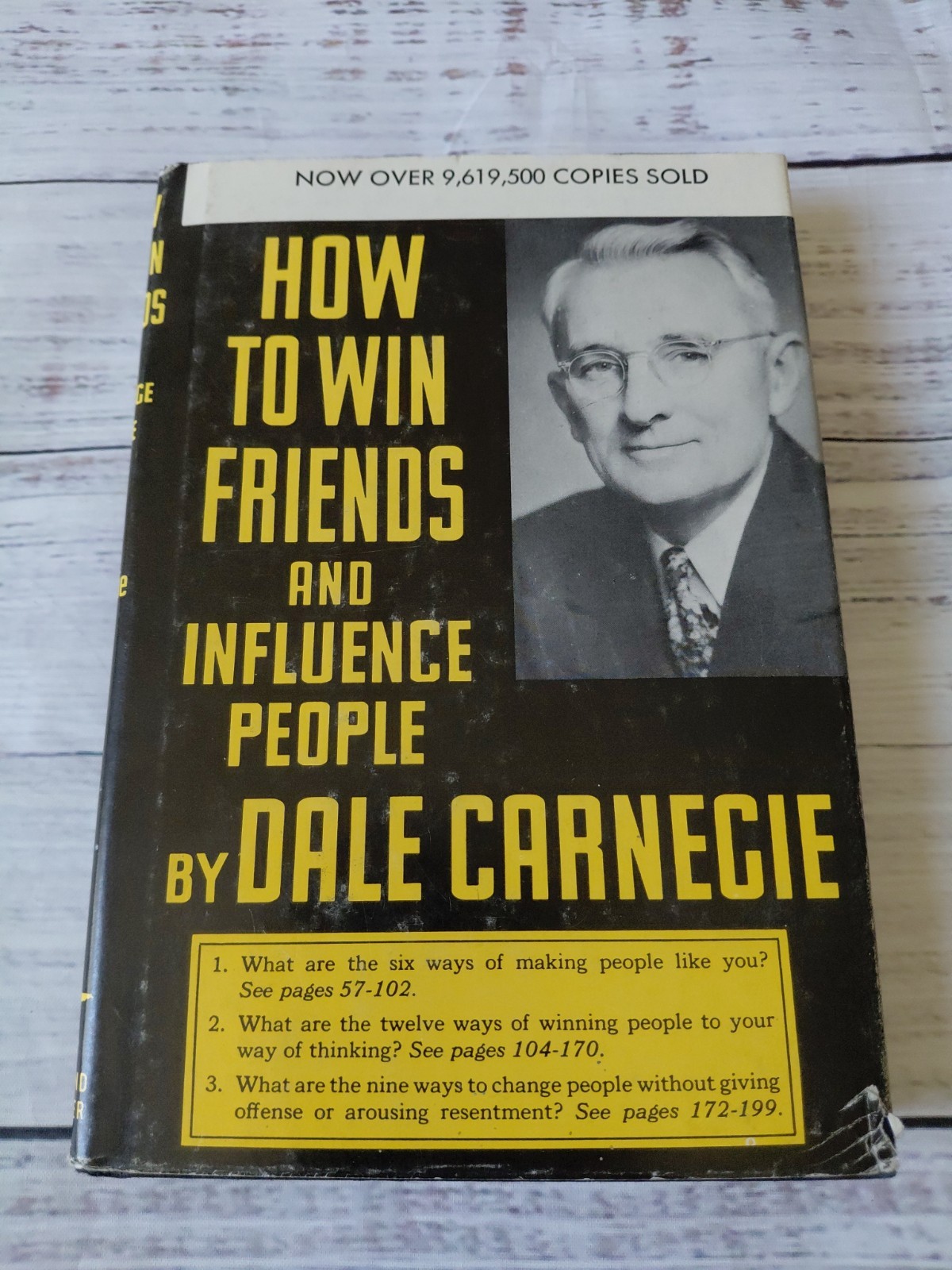 How to Win Friends and Influence People Dale Carnegie 1936, 1964 HC/DJ
