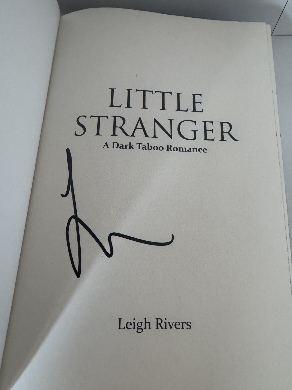 Leigh Rivers SIGNED Web of Silence Duet Page & Wick Omnibus Special Edition