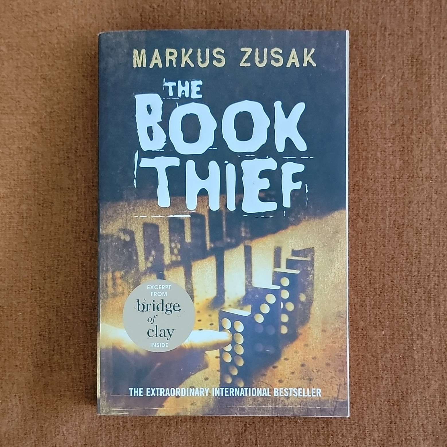 Markus Zusak The Book Thief Paperback Historical Young Adult Fiction (English)